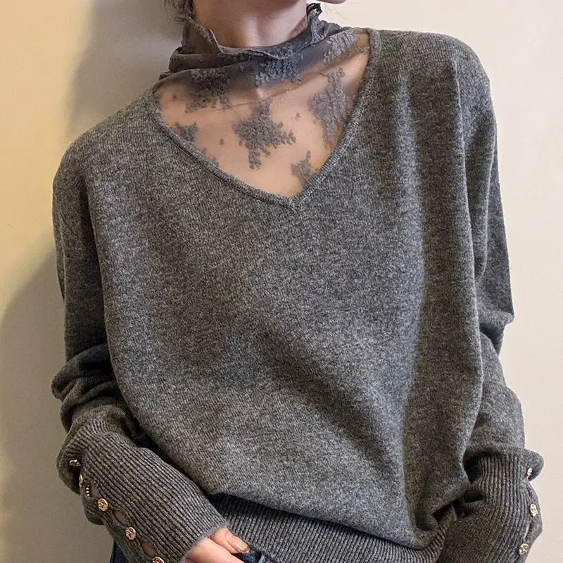 Fake Two-Piece Lace Mesh Half Base Shirt New Autumn Winter Loose Slimming Top For Plus Size
Fake Two-Piece Lace Mesh Half Base Shirt New Autumn Winter Loose Slimming Top For Plus Size