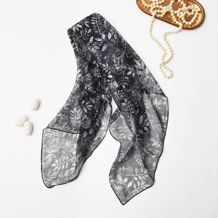 Enianechu 100% Silk Scarf Ladies Autumn Elegant Vintage Black Leaves Print Square Scarf Handkerchief Bag Scarfs 65x65cm
Enianechu 100% Silk Scarf Ladies Autumn Elegant Vintage Black Leaves Print Square Scarf Handkerchief Bag Scarfs 65x65cm