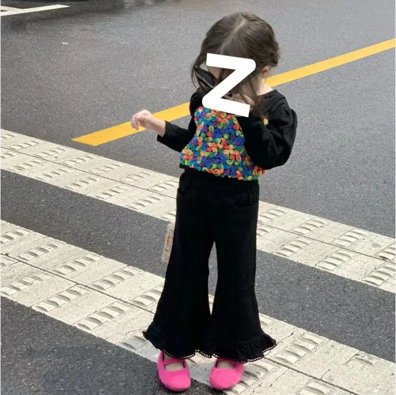 Autumn New Korean Version of Girls' Flower Mori Top Plus Lace Flared Pants Two-piece Set Fashion Casual
Autumn New Korean Version of Girls' Flower Mori Top Plus Lace Flared Pants Two-piece Set Fashion Casual