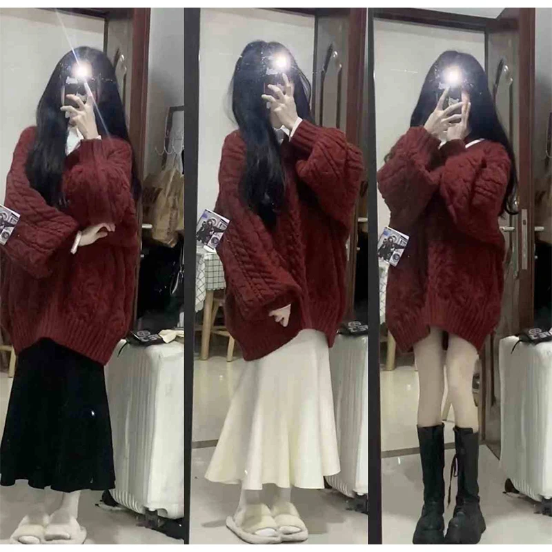 Корейский свитер с V-образным вырезом в стиле ретро, теплый, свободный, для весны, осени и зимы, в комплекте с юбкой, комплект из двух предметов
Корейский свитер с V-образным вырезом в стиле ретро, теплый, свободный, для весны, осени и зимы, в комплекте с юбкой, комплект из двух предметов