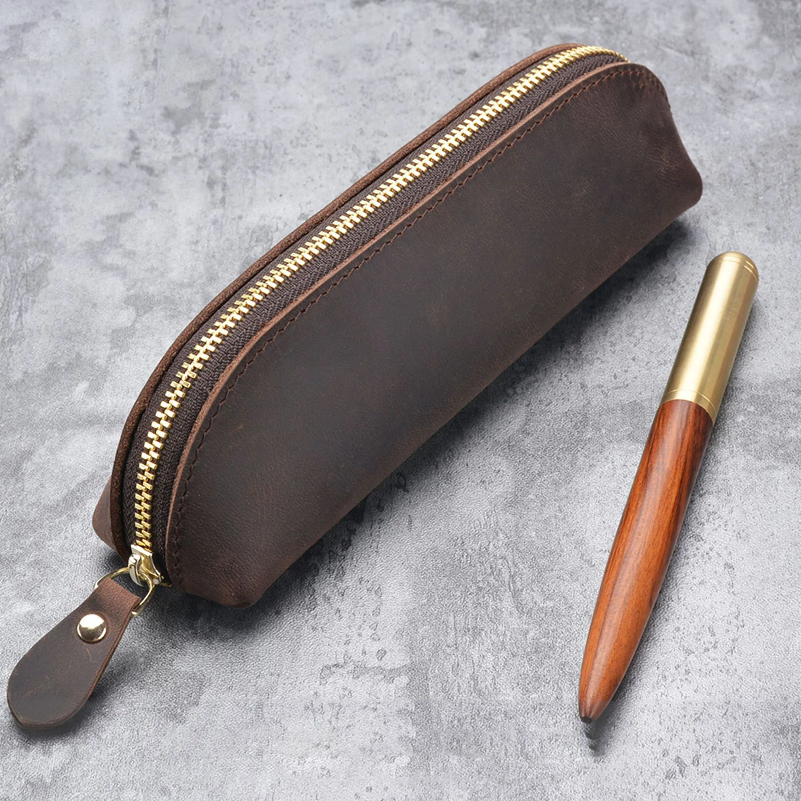 1 Pc Handmade Genuine Leather Pencil Bag Vintage Cowhide Big Zipper Pen Case School Bag School Supplies Stationery Storage Bag
1 Pc Handmade Genuine Leather Pencil Bag Vintage Cowhide Big Zipper Pen Case School Bag School Supplies Stationery Storage Bag