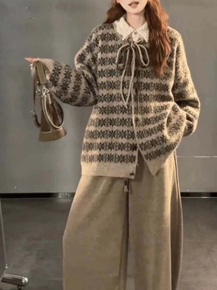 Мягкий уютный женский вязаный кардиган свободного кроя с круглым вырезом, в полоску, повседневная верхняя одежда, осенняя новинка
Мягкий уютный женский вязаный кардиган свободного кроя с круглым вырезом, в полоску, повседневная верхняя одежда, осенняя новинка