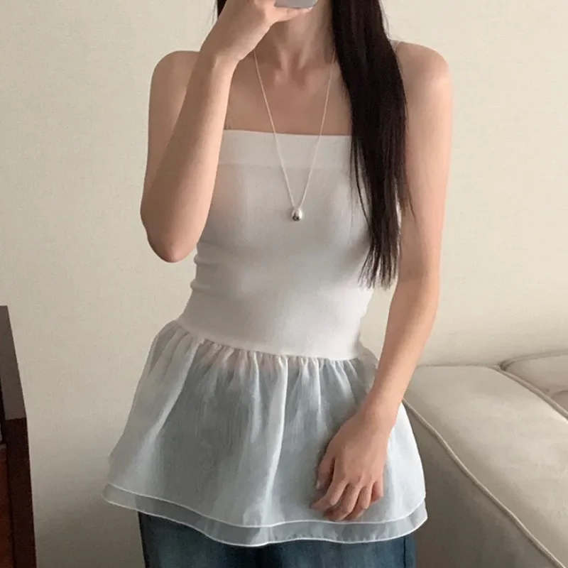 South Korea Chic Spring Age-Reducing Retro Design Can Be Worn Alone Inner Wear Ruffles Tube Top Vest Tops
South Korea Chic Spring Age-Reducing Retro Design Can Be Worn Alone Inner Wear Ruffles Tube Top Vest Tops