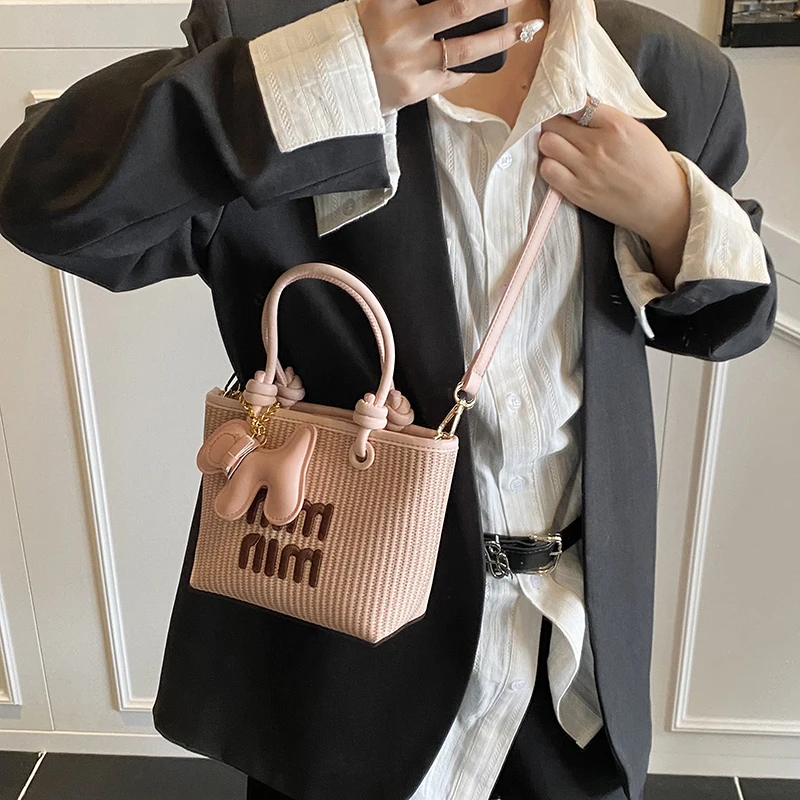 Genuine Leather Women Crossbody Bag Shoulder Handbags Tote Messenger Luxury Brand Famous Designer Popular Classic Elegant Ladies
Genuine Leather Women Crossbody Bag Shoulder Handbags Tote Messenger Luxury Brand Famous Designer Popular Classic Elegant Ladies