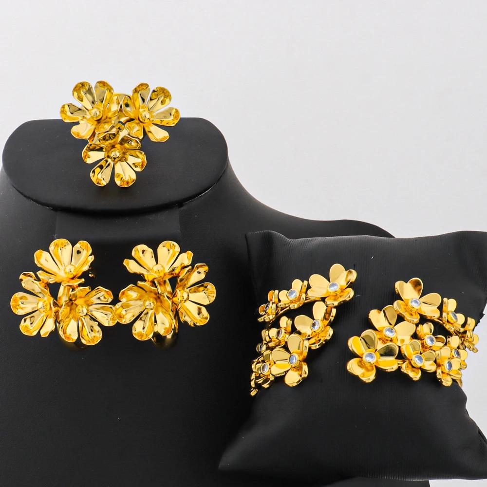 2025 Romantic Gold Color Floral Jewelry Set for Women 3Pc Earrings Bracelet Ring Mother's Day Women's Day Gift Party Accessories
2025 Romantic Gold Color Floral Jewelry Set for Women 3Pc Earrings Bracelet Ring Mother's Day Women's Day Gift Party Accessories