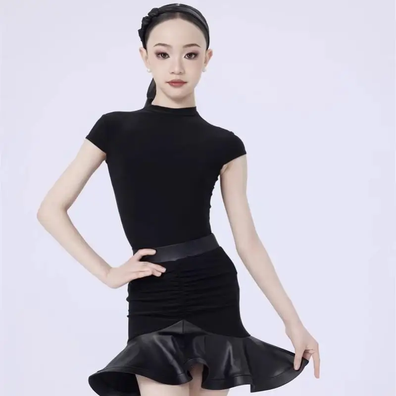 Customized Girls' Latin Dance Suit Short Sleeve High End Practice Clothes Split Fishbone Skirt Set Performance Costume
Customized Girls' Latin Dance Suit Short Sleeve High End Practice Clothes Split Fishbone Skirt Set Performance Costume