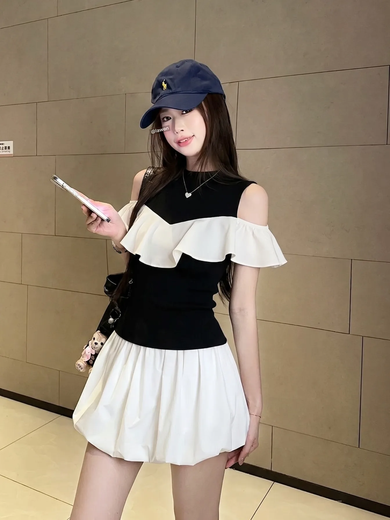 plus Size Women's Sleeveless T-shirt Color Block Lace Trim Summer Slimming Versatile Top Trendy Korean Style round Neck Short...
plus Size Women's Sleeveless T-shirt Color Block Lace Trim Summer Slimming Versatile Top Trendy Korean Style round Neck Short...
