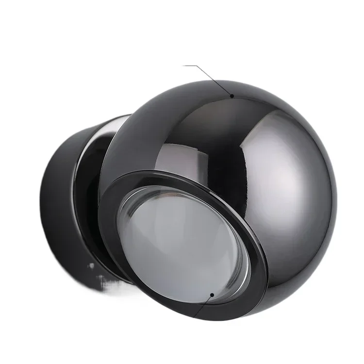 The designer creatively minimalists light luxury background wall hand-swept wall lamp
The designer creatively minimalists light luxury background wall hand-swept wall lamp