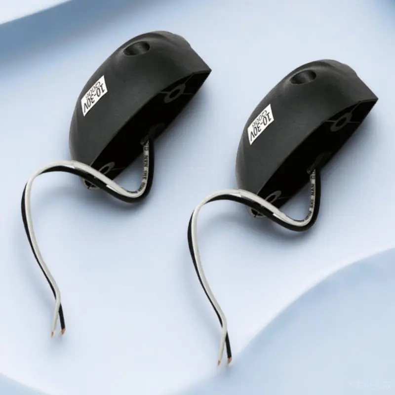 Universal License Plate Lamp 10-30V LED 4 Leds Bright Low Power for Truck Trailer Lorry Step Courtesy Lighting
Universal License Plate Lamp 10-30V LED 4 Leds Bright Low Power for Truck Trailer Lorry Step Courtesy Lighting