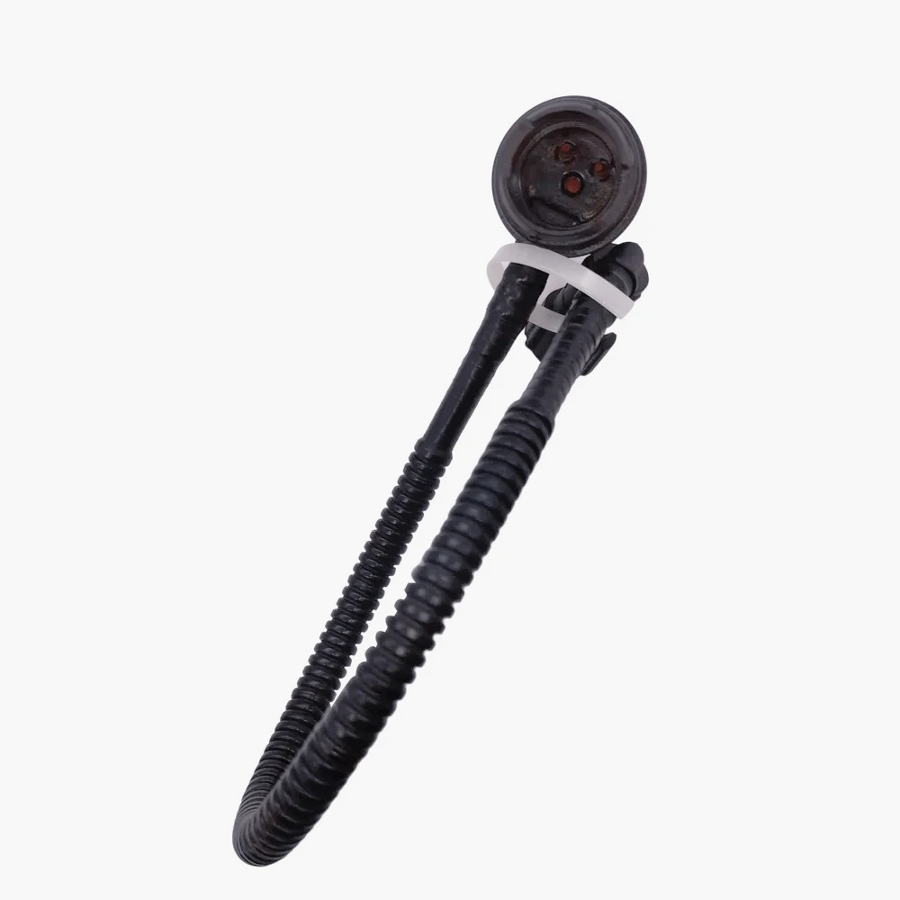 Activated carbon canister connecting pipe For Audi A3 S3 Skoda Octavia VW Lavuda Lavida Bora C-trek Golf 1J0201160D
Activated carbon canister connecting pipe For Audi A3 S3 Skoda Octavia VW Lavuda Lavida Bora C-trek Golf 1J0201160D