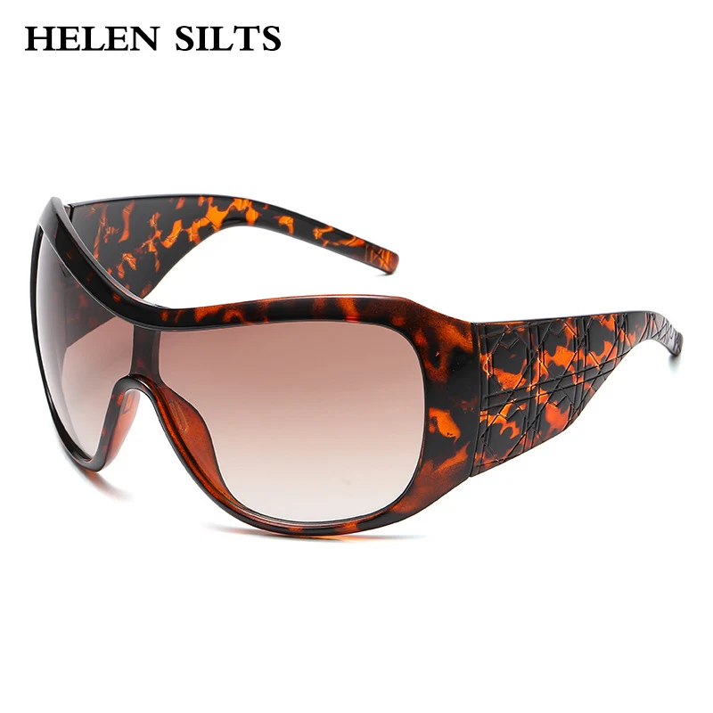 Brand Designer Oversized Y2K Sunglasses Women For Men Trendy Sun Glasses Fashion Vintage Luxury Big Frame Goggle UV400
Brand Designer Oversized Y2K Sunglasses Women For Men Trendy Sun Glasses Fashion Vintage Luxury Big Frame Goggle UV400