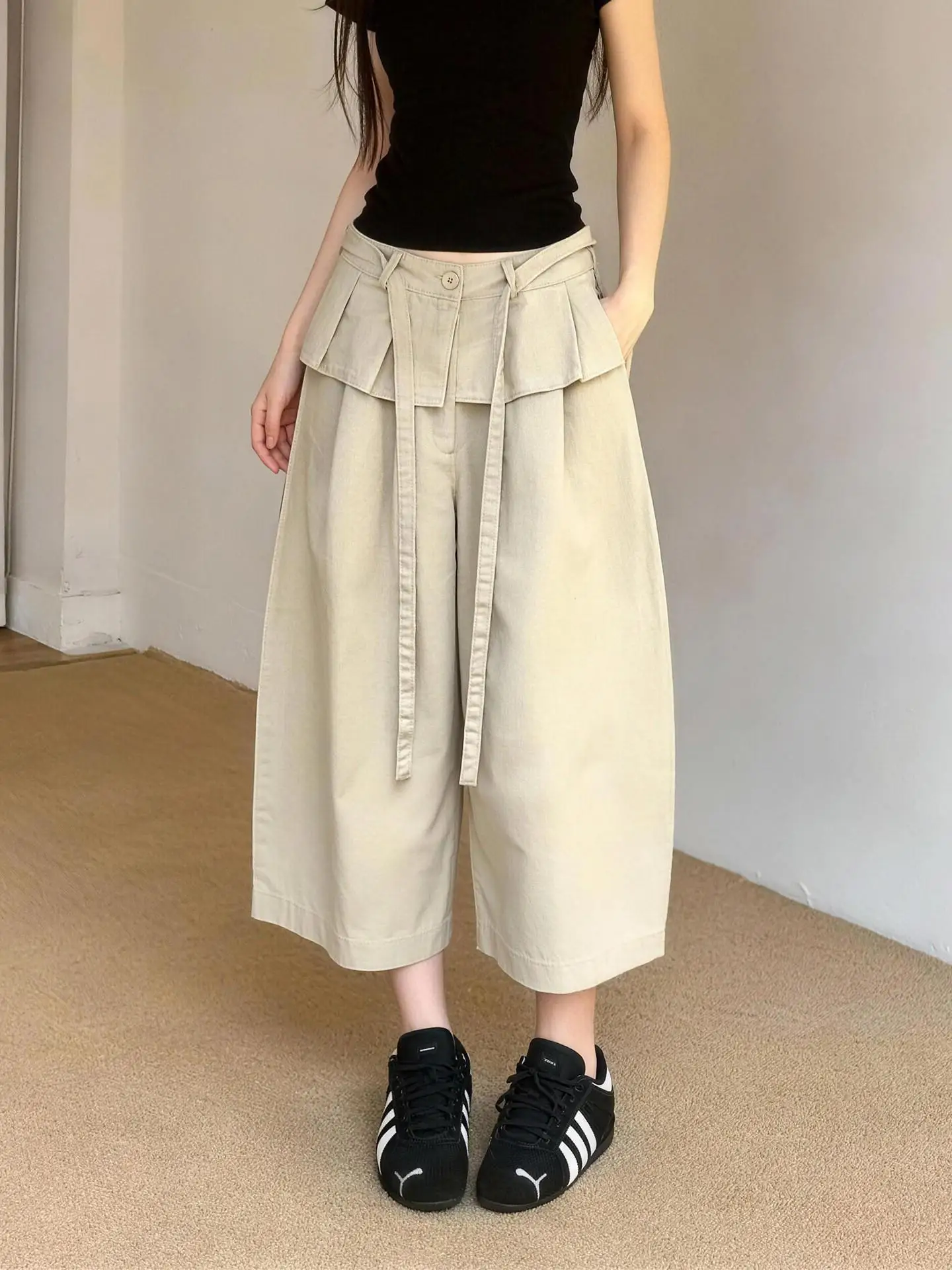 Spring 2026 Women's High Waist Wide Leg Nine Point Pants Casual Comfortable Versatile Light Khaki Straight Cut Trousers
Spring 2026 Women's High Waist Wide Leg Nine Point Pants Casual Comfortable Versatile Light Khaki Straight Cut Trousers