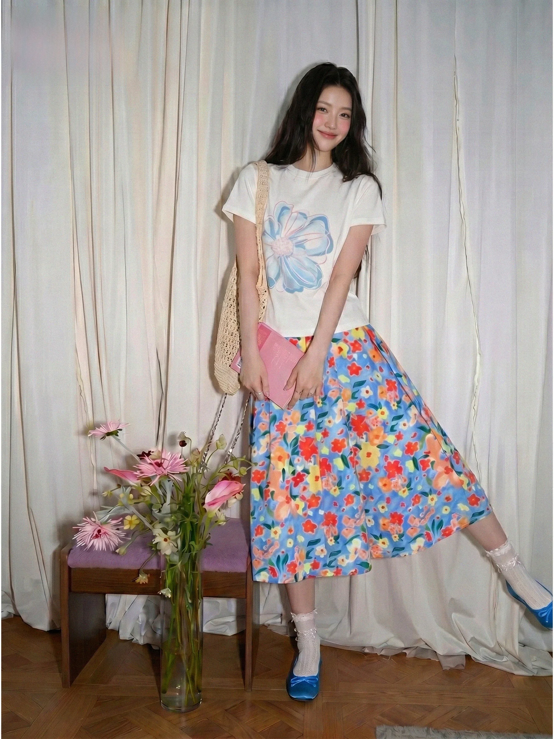 High Waist A-Line Skirt Women's Summer New Style Dopaamine Oil Painting Floral Print Slimming Meat Covering Sweet Youth
High Waist A-Line Skirt Women's Summer New Style Dopaamine Oil Painting Floral Print Slimming Meat Covering Sweet Youth