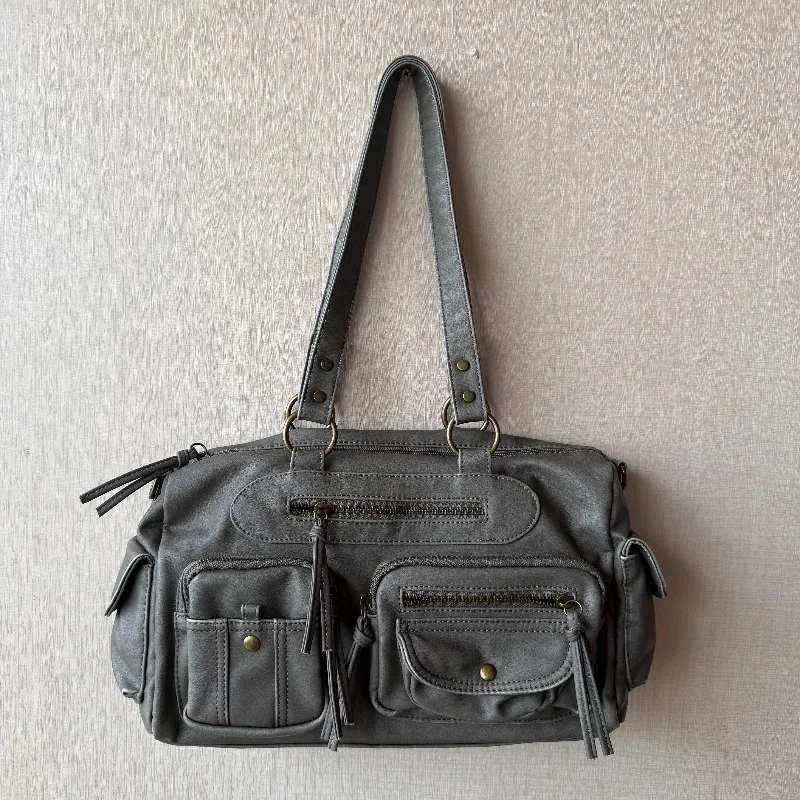 Original Retro Made Old Wind Multi-pocket Motorcycle Bag Women's Large Capacity Shoulder Crossbody Handbags for Women
Original Retro Made Old Wind Multi-pocket Motorcycle Bag Women's Large Capacity Shoulder Crossbody Handbags for Women