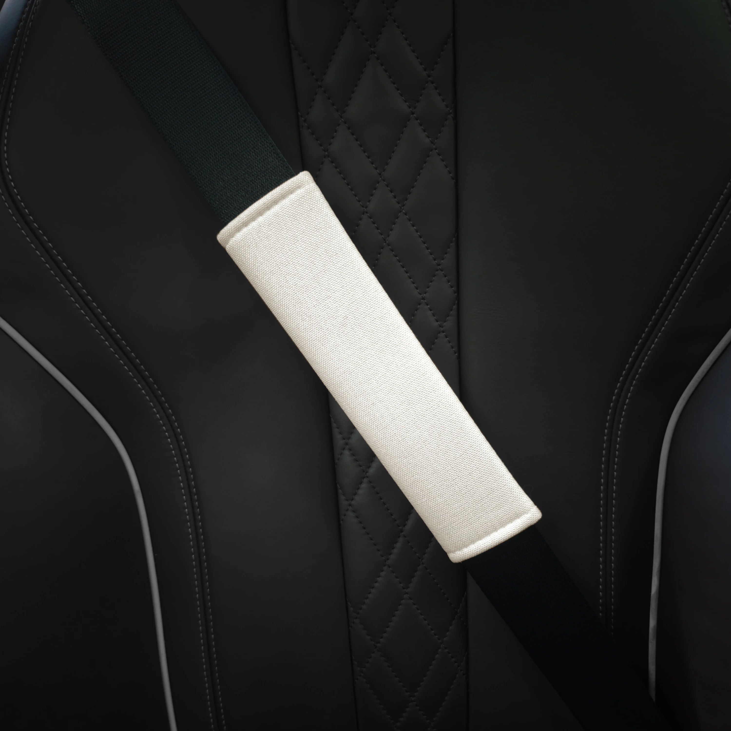 High Quality Universal Car Seat Belt Cover Business-Style Interior Accessories with Ice Silk Fashion High Protection
High Quality Universal Car Seat Belt Cover Business-Style Interior Accessories with Ice Silk Fashion High Protection