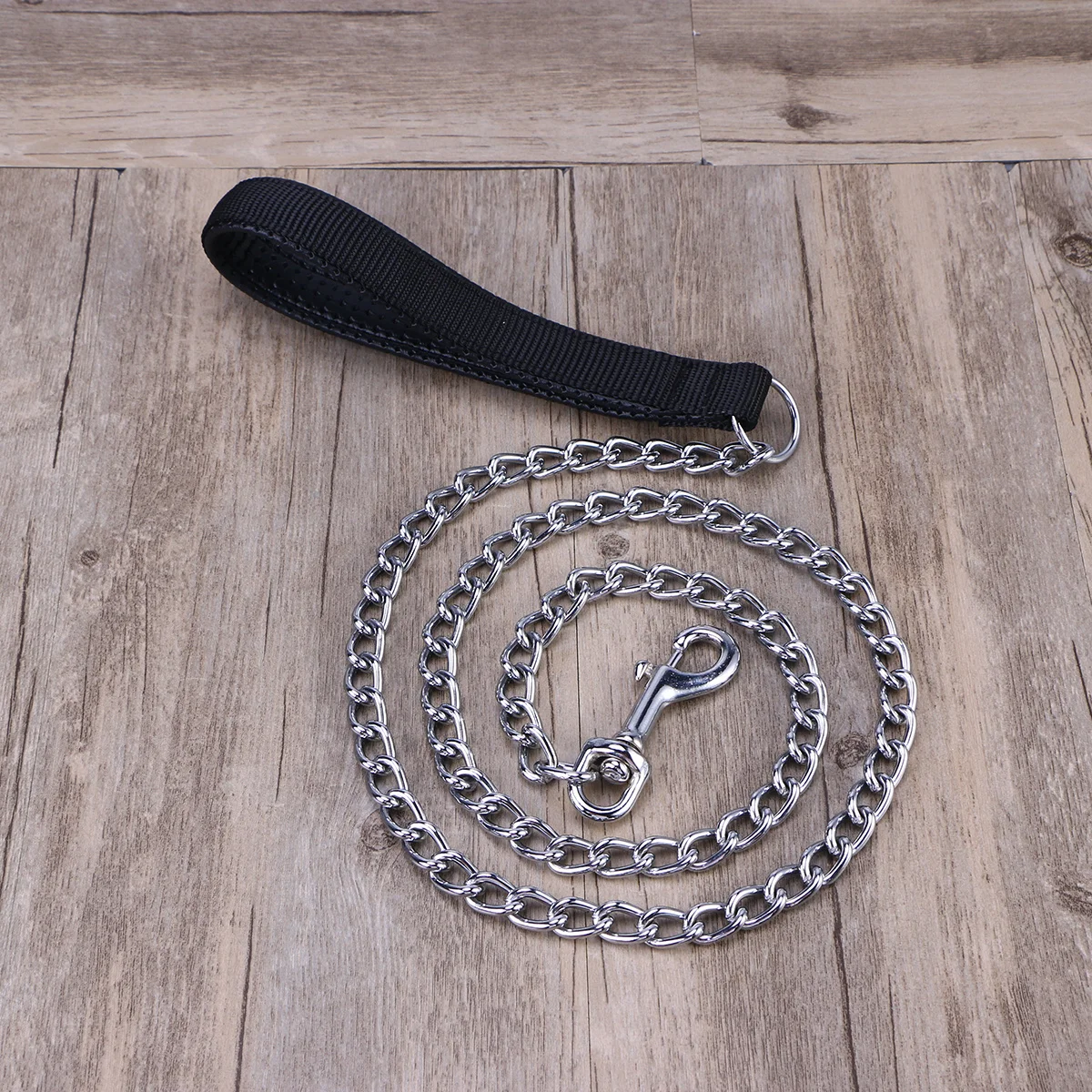 Premium Dog Leash Iron Material High Strength Stitching Comfort Grip Pet Walking Running Leash for Dogs Puppy Black
Premium Dog Leash Iron Material High Strength Stitching Comfort Grip Pet Walking Running Leash for Dogs Puppy Black