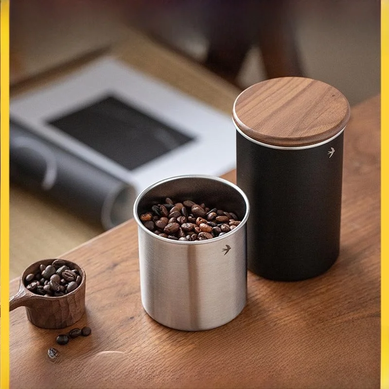 Portable Stainl Steel Coffee Bean Storage Jar Vintage Coffee Poer Sed Kitchen Storage Canister round Design Coffee Lo...
Portable Stainl Steel Coffee Bean Storage Jar Vintage Coffee Poer Sed Kitchen Storage Canister round Design Coffee Lo...
