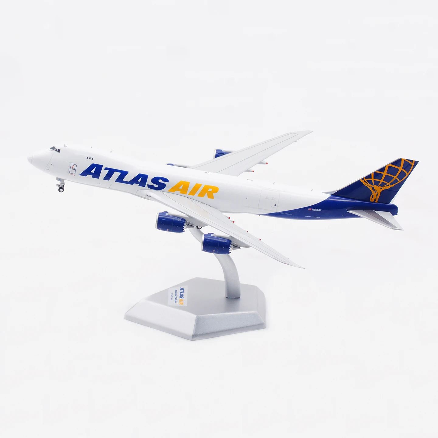 Коллекционный самолет из сплава, подарочная модель HX 1:400 B632203 Atlas Air Boeing B747-8F, литая под давлением модель самолета N854GT с подставкой
Коллекционный самолет из сплава, подарочная модель HX 1:400 B632203 Atlas Air Boeing B747-8F, литая под давлением модель самолета N854GT с подставкой