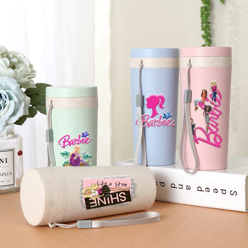 350ML Barbied Boy Girl Portable Water Bottle Cute Anime Leak-proof Plastic Drinking Bottle Outdoor Adult Child Sports Water Cup 
350ML Barbied Boy Girl Portable Water Bottle Cute Anime Leak-proof Plastic Drinking Bottle Outdoor Adult Child Sports Water Cup