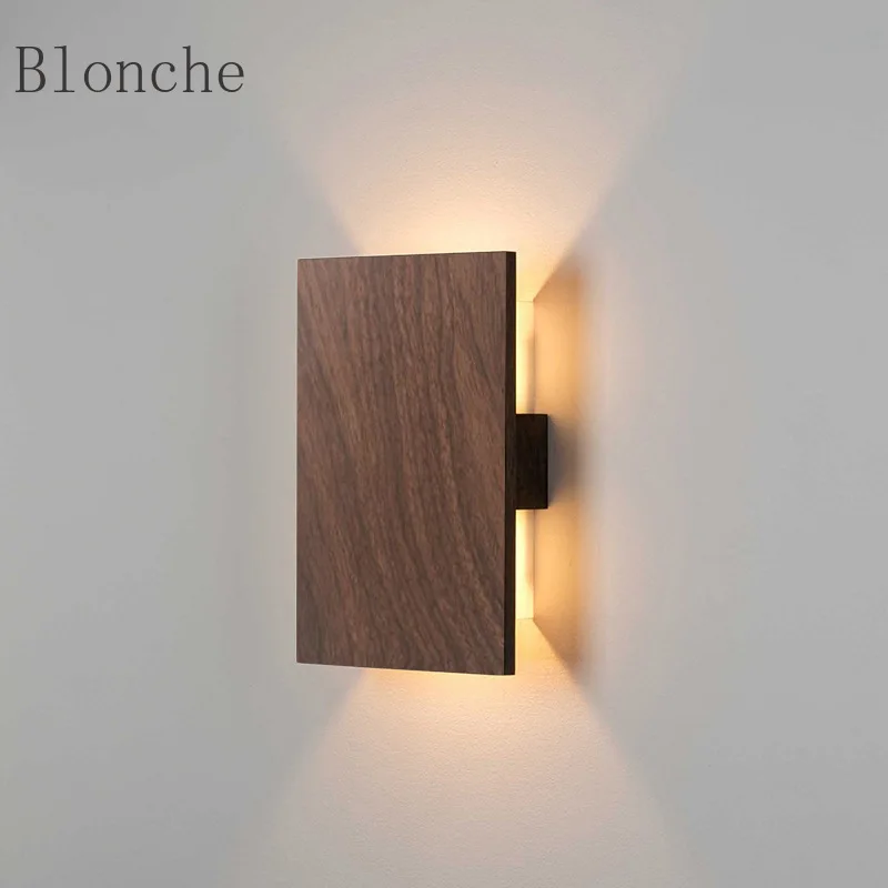 Japanese Style Solid Wood Wall Lamp Retro Sconce for Restaurant Aisle Bedside Wall Decoration Lamp Bedroom Living Room Lamp
Japanese Style Solid Wood Wall Lamp Retro Sconce for Restaurant Aisle Bedside Wall Decoration Lamp Bedroom Living Room Lamp