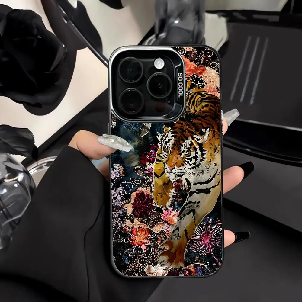 Retro Tiger & Floral Mobile Phone Case Shockproof and Anti Slip Frosted Suitable for iPhone 16 15 14 13 12 11 Pro Max Plus Mini
Retro Tiger & Floral Mobile Phone Case Shockproof and Anti Slip Frosted Suitable for iPhone 16 15 14 13 12 11 Pro Max Plus Mini