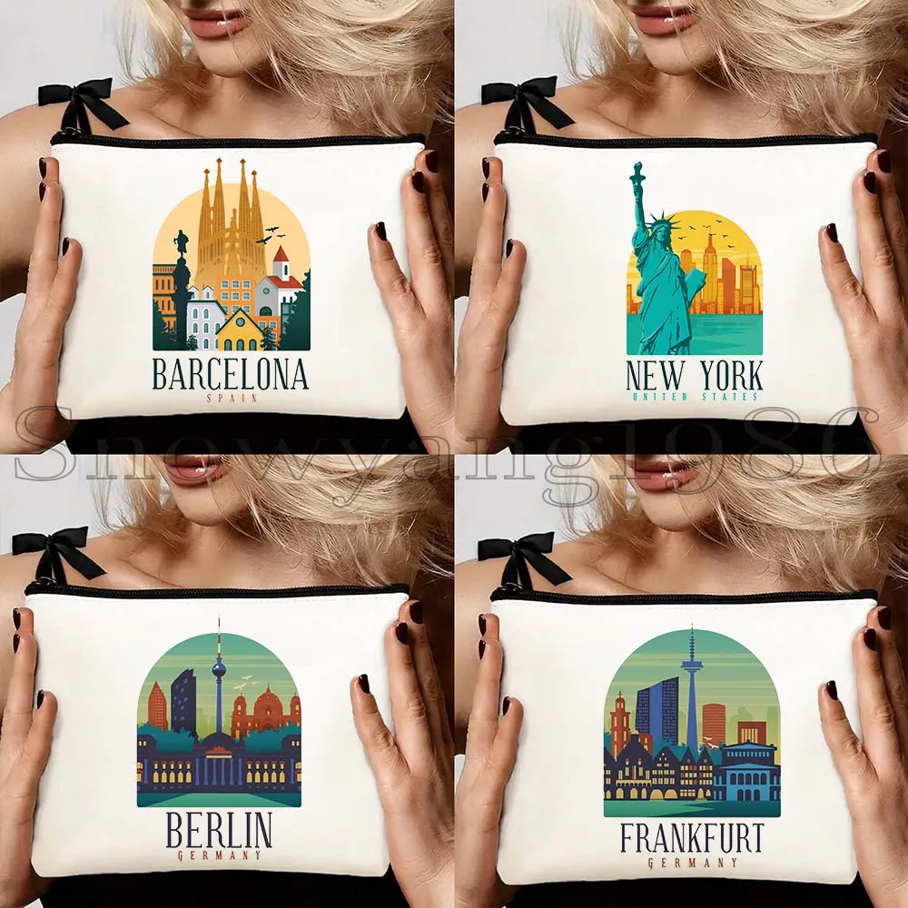 4pcs Brasilia Frankfurt Hamburg Havana London Mexico Miami New York Paris Rome Tokyo Venice Cosmetic Bag Makeup Bag Case Pouch
4pcs Brasilia Frankfurt Hamburg Havana London Mexico Miami New York Paris Rome Tokyo Venice Cosmetic Bag Makeup Bag Case Pouch