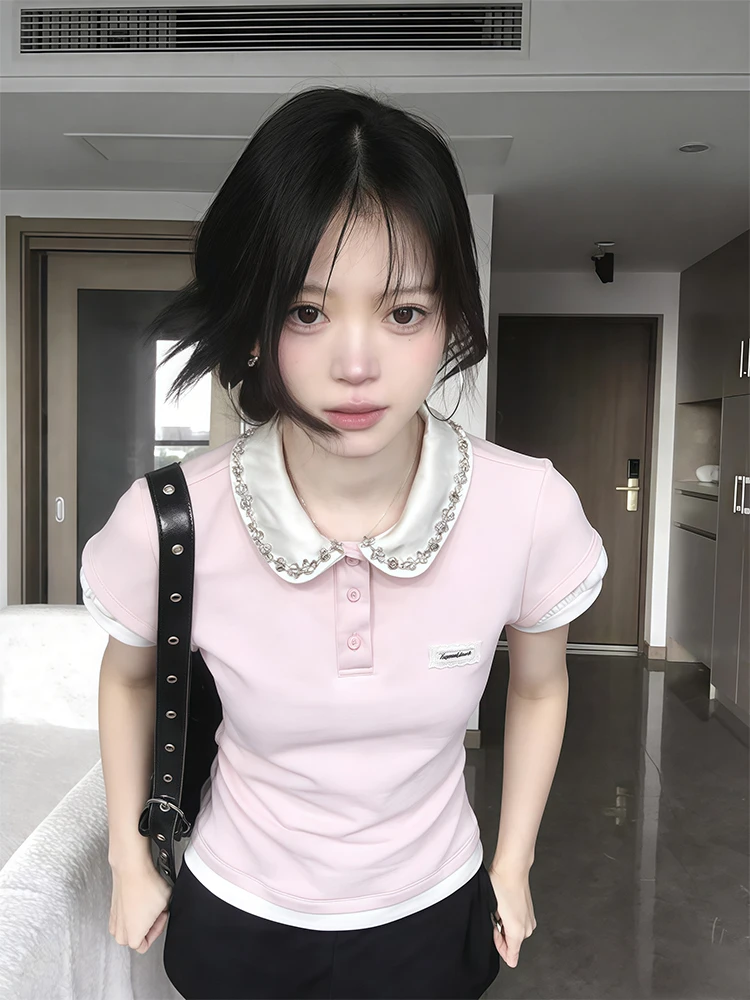 Pink Heavy Rhinestone Doll Collar ort Sve T-irt Women's Summer Design Slim Fit ort Sle Fake Two-Piece Small Top
Pink Heavy Rhinestone Doll Collar ort Sve T-irt Women's Summer Design Slim Fit ort Sle Fake Two-Piece Small Top