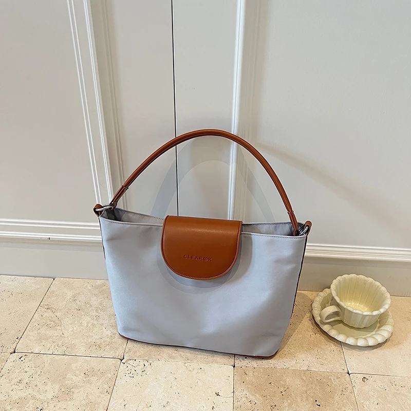 Unique Elegant Leather Diaper Bag For Women Luxury Vintage Designer Minimalist Large Capacity Stylish Commuter Bag
Unique Elegant Leather Diaper Bag For Women Luxury Vintage Designer Minimalist Large Capacity Stylish Commuter Bag