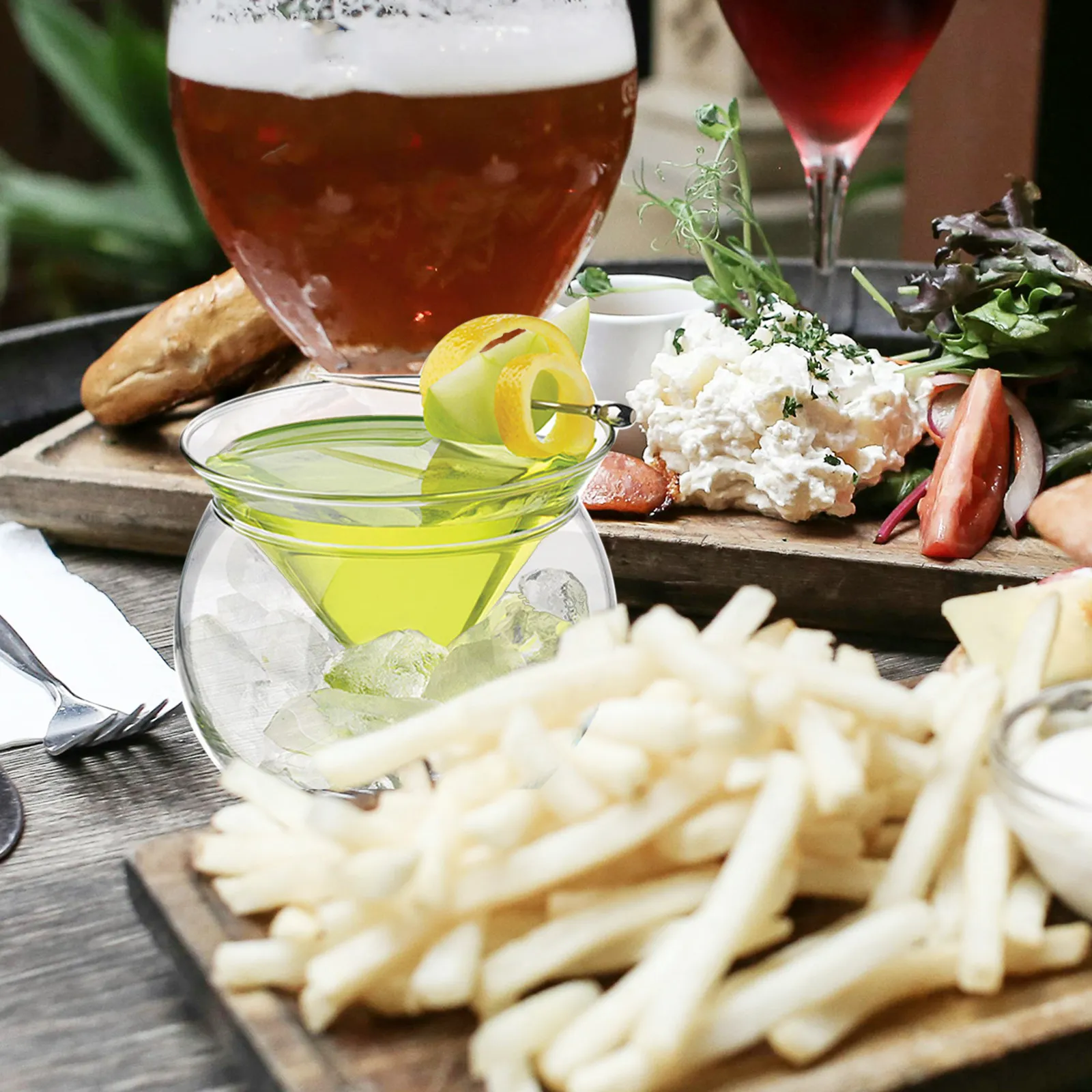 1 шт. Прозрачный бокал для коктейлей премиум-класса, круглой формы, из высококачественного боросиликатного стекла, безопасный для питья, идеально подходит для бара и дома.
1 шт. Прозрачный бокал для коктейлей премиум-класса, круглой формы, из высококачественного боросиликатного стекла, безопасный для питья, идеально подходит для бара и дома.