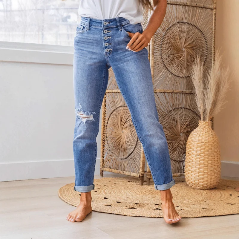 Европейские и американские весенне-осенние новые модные эластичные рваные простые универсальные женские джинсы
Европейские и американские весенне-осенние новые модные эластичные рваные простые универсальные женские джинсы