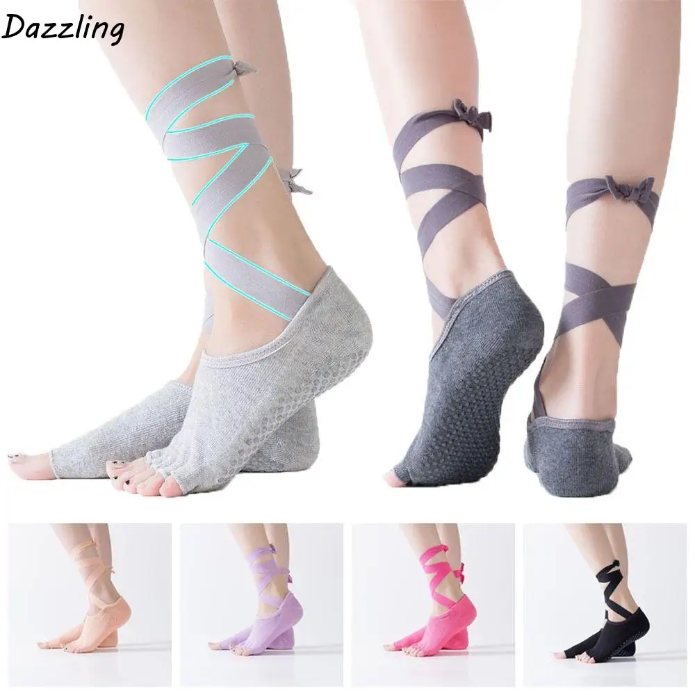 Fashion Lace-up Five Fingers Socks Cotton Dot Glue Pilates Socks Women Fitness Anti-Slip Toe Yoga Socks Women
Fashion Lace-up Five Fingers Socks Cotton Dot Glue Pilates Socks Women Fitness Anti-Slip Toe Yoga Socks Women