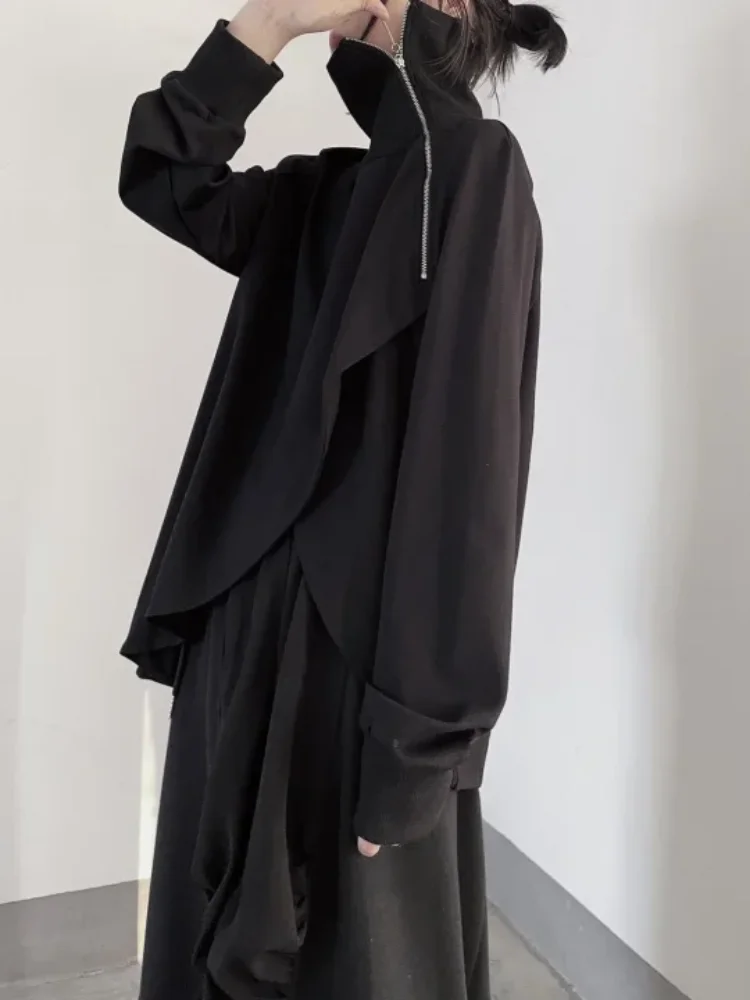 Japanese Harajuku style spicy girl Gothic side zipper high neck sweatshirt autumn and winter Y2K women's slit black loose top
Japanese Harajuku style spicy girl Gothic side zipper high neck sweatshirt autumn and winter Y2K women's slit black loose top