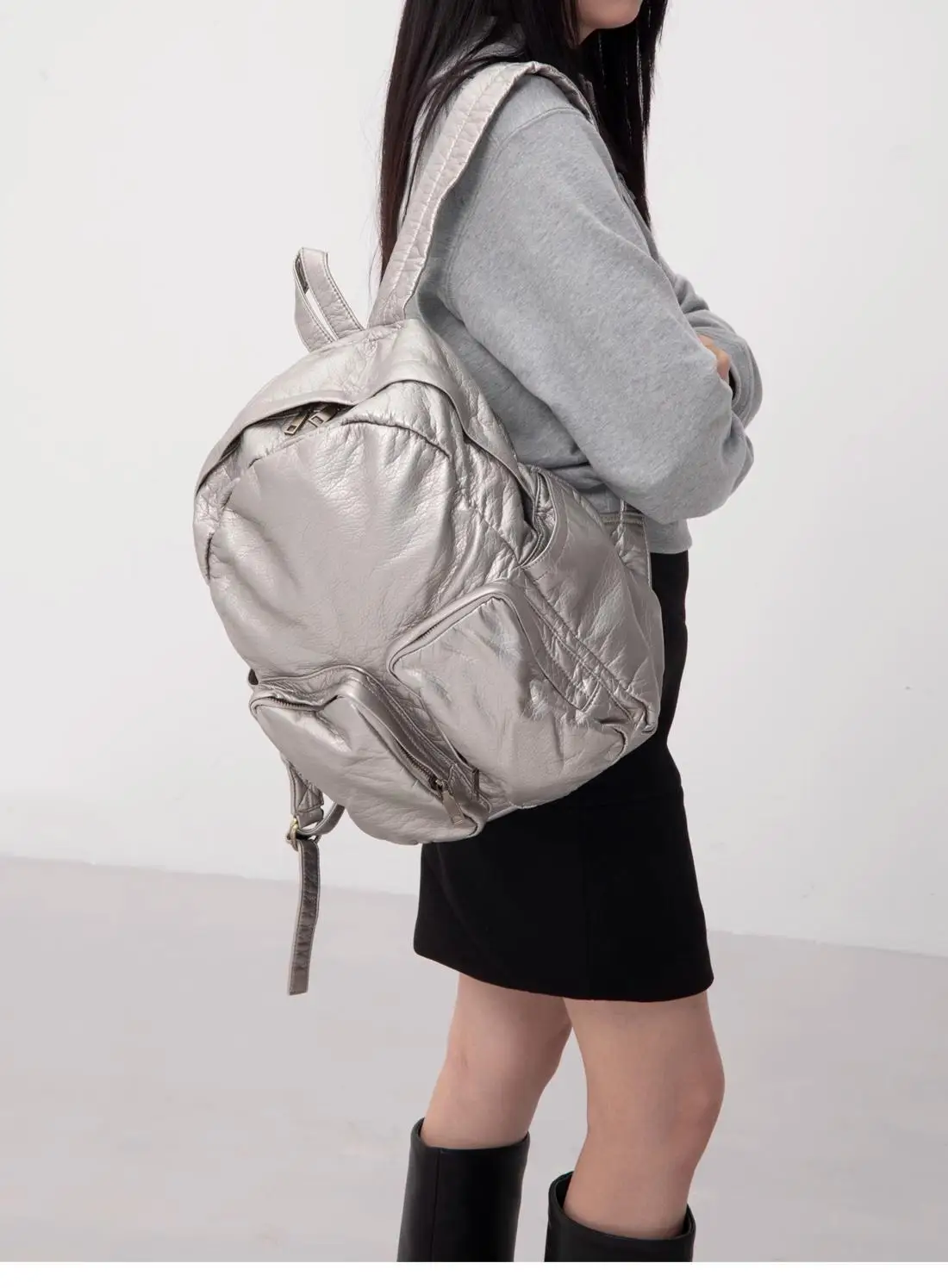 Рюкзак женский нейлоновый модный простой школьный рюкзак большой вместимости унисекс для офисных леди
Рюкзак женский нейлоновый модный простой школьный рюкзак большой вместимости унисекс для офисных леди