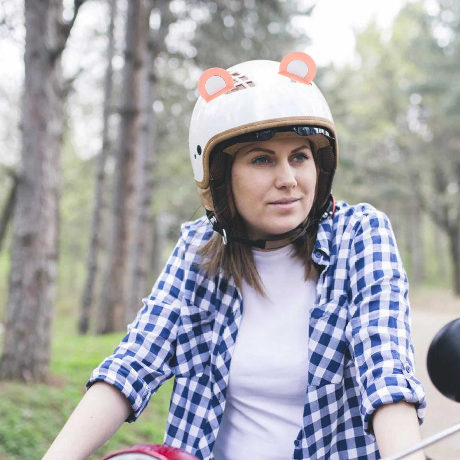 1Pair Cute Bear Ear Stickers for Electric Scooter Motorcycle Helmets Self-Adhesive Decorative Accessories Weatherproof
1Pair Cute Bear Ear Stickers for Electric Scooter Motorcycle Helmets Self-Adhesive Decorative Accessories Weatherproof