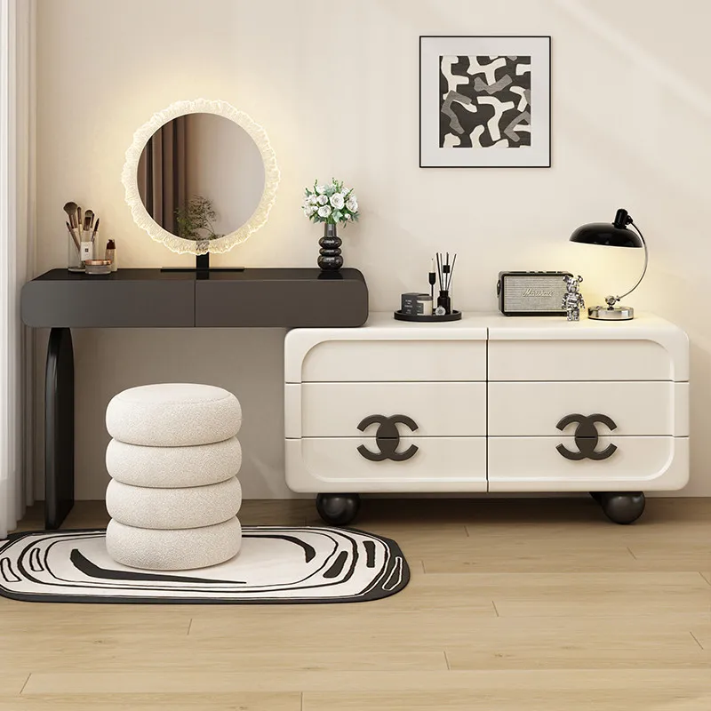 Big Size Aesthetic Vanity Table Modern Designer Luxury Fashion Cheap Dressing Table Vintage Vestidores Postmodern Furniture
Big Size Aesthetic Vanity Table Modern Designer Luxury Fashion Cheap Dressing Table Vintage Vestidores Postmodern Furniture