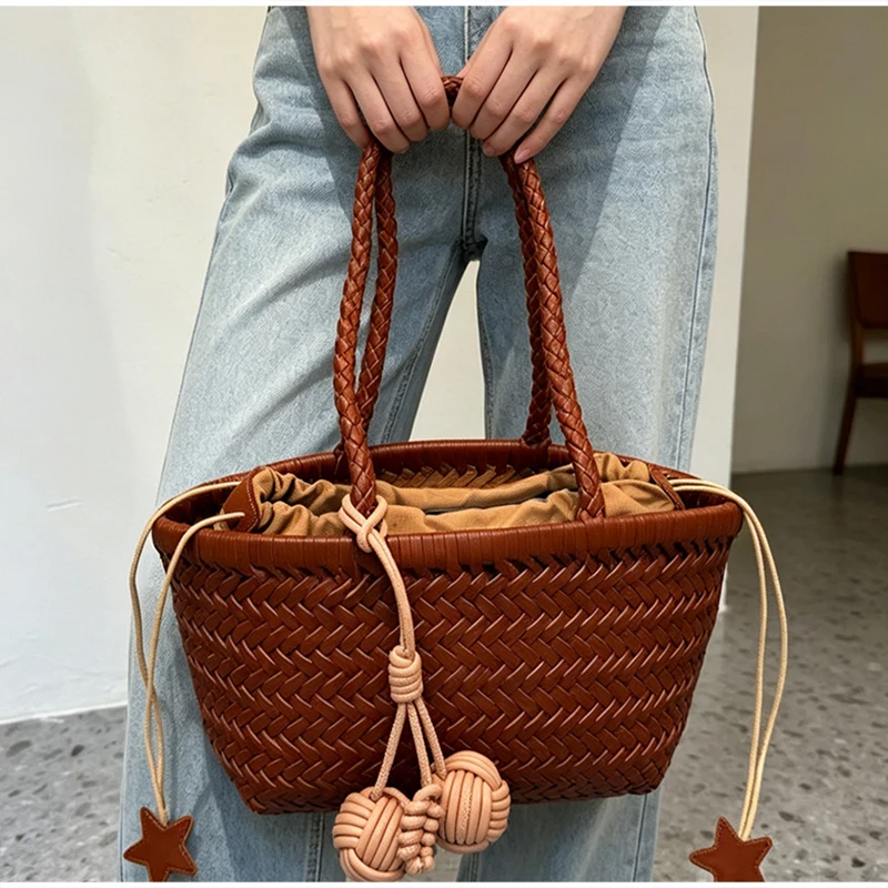 French Retro Handmade Woven Basket Bag, Small Vegetable Tote With Star Pendant, Mother Child Underarm Shoulder Handbag For Daily
French Retro Handmade Woven Basket Bag, Small Vegetable Tote With Star Pendant, Mother Child Underarm Shoulder Handbag For Daily