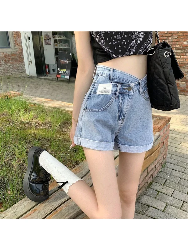High Waist Wide Leg Short Jeans Women's Summer Thin Style Hot Pants plus Size Design Cleanfit Polyester Fiber A-Line Skirt
High Waist Wide Leg Short Jeans Women's Summer Thin Style Hot Pants plus Size Design Cleanfit Polyester Fiber A-Line Skirt