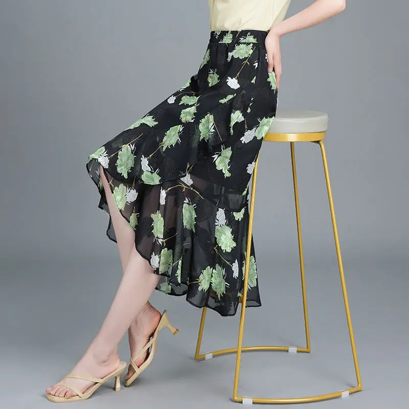 Female Skirts Floral Midi Ruffle Chiffon Women's Skirt Korean Fashion Clothing Trend 2025 A Line Style Stylish Chic and Elegant
Female Skirts Floral Midi Ruffle Chiffon Women's Skirt Korean Fashion Clothing Trend 2025 A Line Style Stylish Chic and Elegant