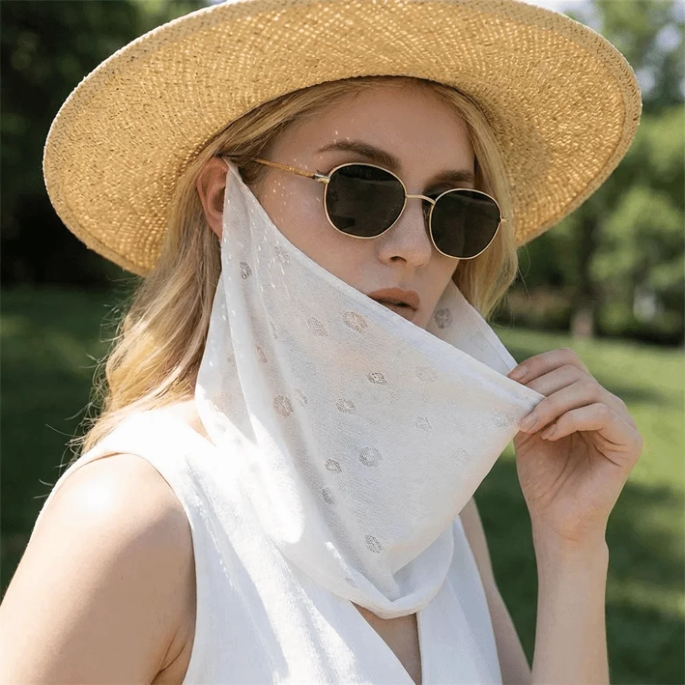 Thin Sun Protection Face Mask Lightweight Nylon Breathable Face Cover Flower Printed Dust Proof Neck Protection Mask Outdoor
Thin Sun Protection Face Mask Lightweight Nylon Breathable Face Cover Flower Printed Dust Proof Neck Protection Mask Outdoor