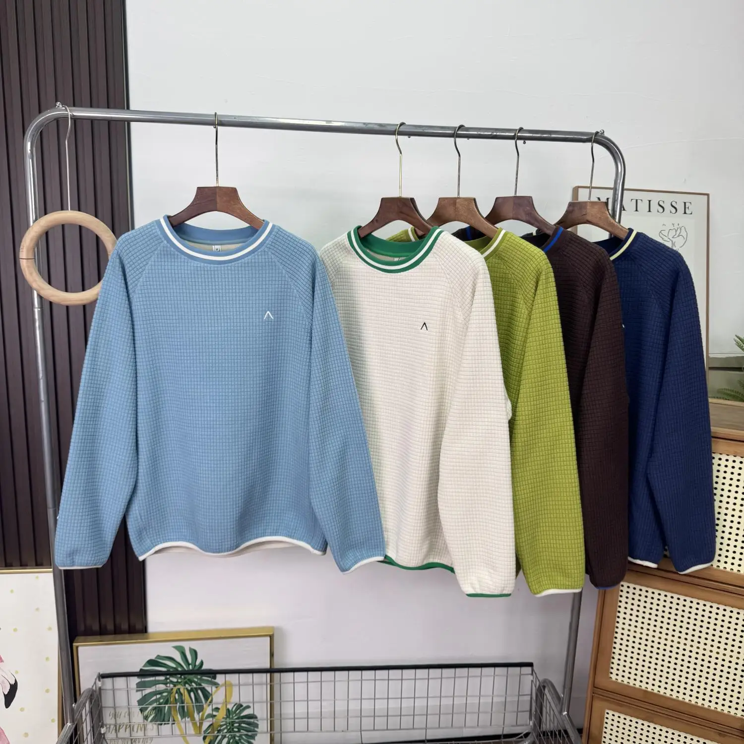 Утепленная толстовка с капюшоном для пар, осенне-зимняя, с круглым вырезом, длинным рукавом, текстурная, в стиле колор-блок, повседневная, комфортная...
Утепленная толстовка с капюшоном для пар, осенне-зимняя, с круглым вырезом, длинным рукавом, текстурная, в стиле колор-блок, повседневная, комфортная...