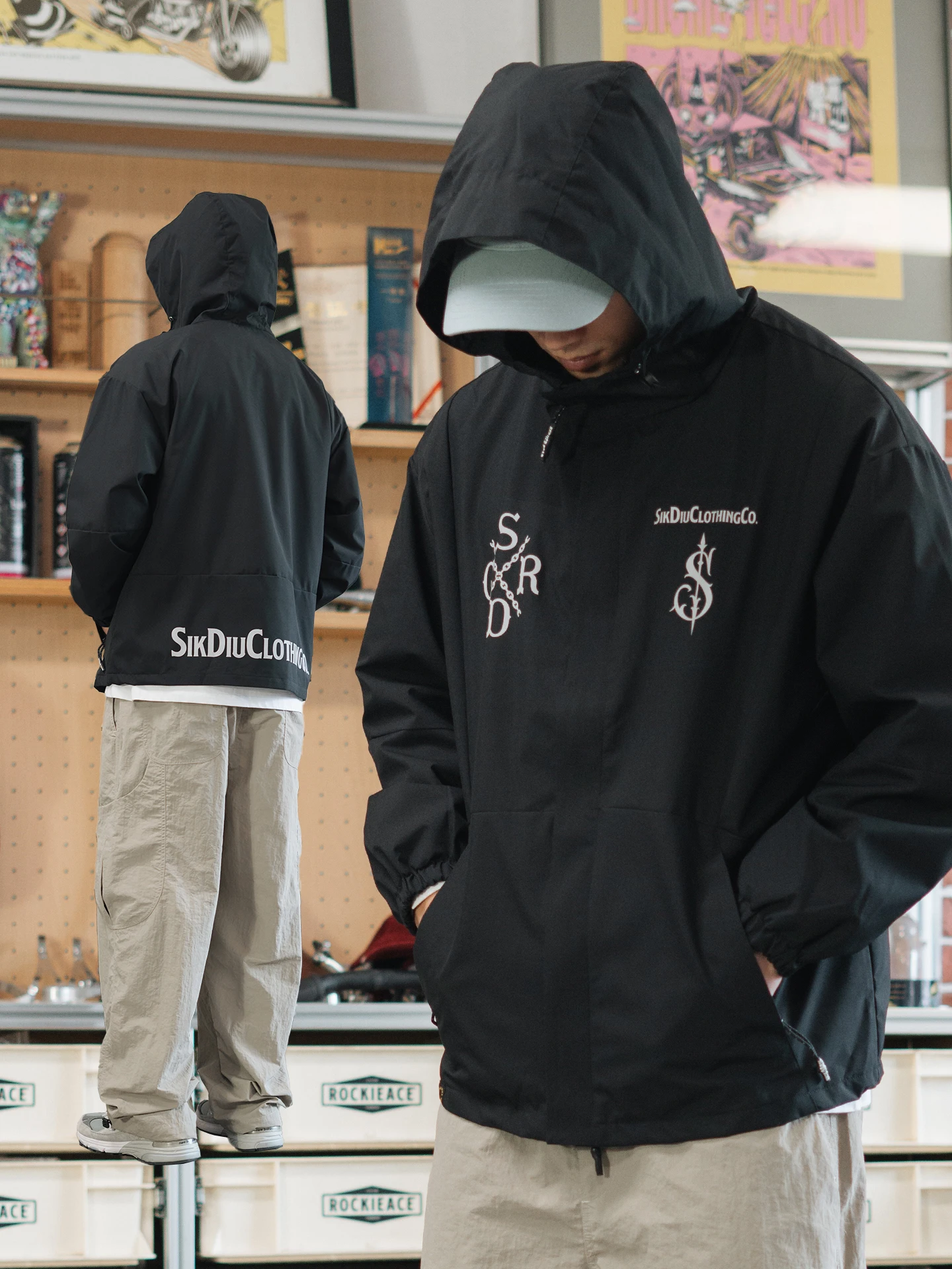 Waterproof Windproof Reflective Printed Casual Camping Rainy Day Jacket Outdoor Standard Fit Polyester Fiber Long Sleeve Zipper
Waterproof Windproof Reflective Printed Casual Camping Rainy Day Jacket Outdoor Standard Fit Polyester Fiber Long Sleeve Zipper