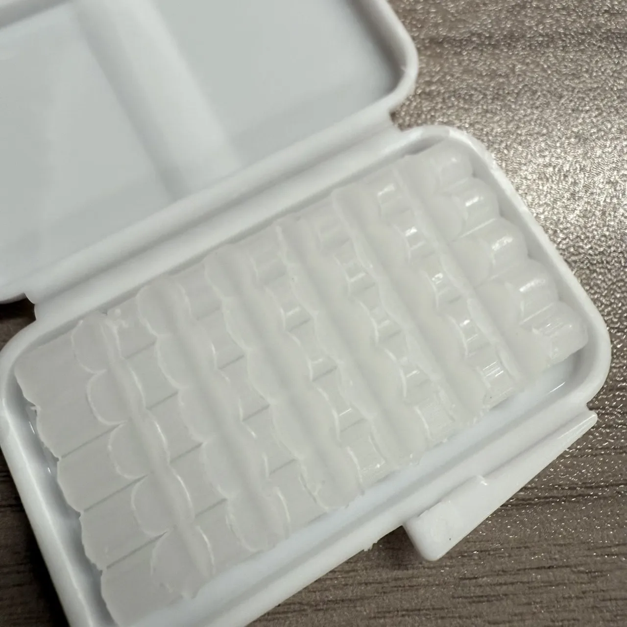 Стоматологический воск для защиты полости рта, анти-шлифовальный ортодонтический невидимый стоматологический ортодонтический фруктовый оригинальный вкус, защита зубов 
Стоматологический воск для защиты полости рта, анти-шлифовальный ортодонтический невидимый стоматологический ортодонтический фруктовый оригинальный вкус, защита зубов