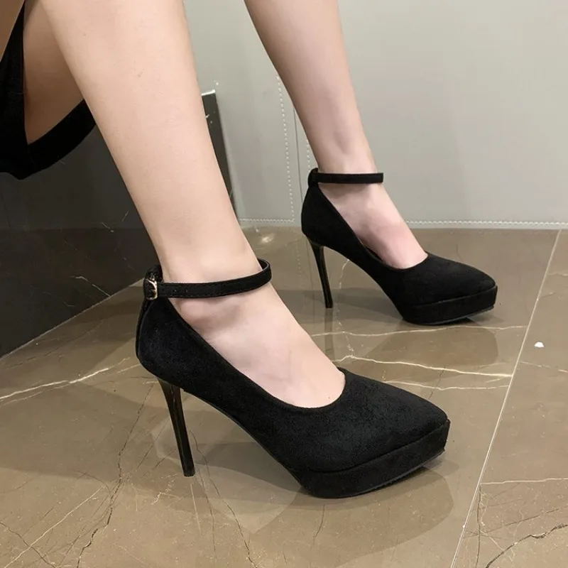 New Women's High Heels Single Shoes Buckle Thin Heel Velvet Surface Waterproof Platform Pointed Toe Shoes Black Simple Style
New Women's High Heels Single Shoes Buckle Thin Heel Velvet Surface Waterproof Platform Pointed Toe Shoes Black Simple Style