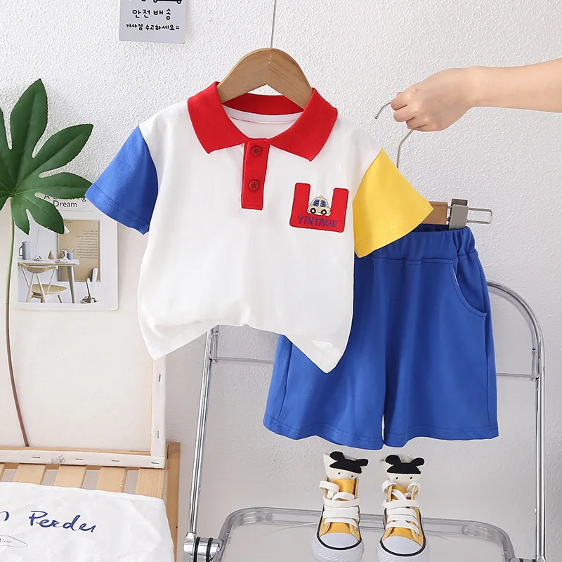 2024 Baby Summer Clothes for Kids Boy Patchwork Car Flip Collar Short Sleeve T-shirts and Shorts Suit Boys Boutique Outfit Set
2024 Baby Summer Clothes for Kids Boy Patchwork Car Flip Collar Short Sleeve T-shirts and Shorts Suit Boys Boutique Outfit Set