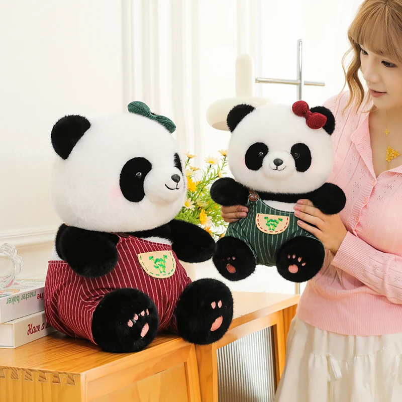 Kawaii Panda Couple Plush Doll Red Green Overalls Soft Stuffed Animal Toy for Girls Boys Home Sofa Decor Christmas Gift
Kawaii Panda Couple Plush Doll Red Green Overalls Soft Stuffed Animal Toy for Girls Boys Home Sofa Decor Christmas Gift