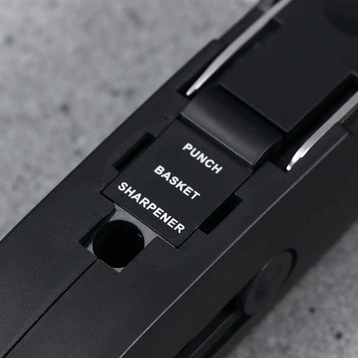 10 in 1 Office Stationery Tool Set Multifunctional with Pliers Screwdriver Can Opener Bottle Opener for Camping
10 in 1 Office Stationery Tool Set Multifunctional with Pliers Screwdriver Can Opener Bottle Opener for Camping