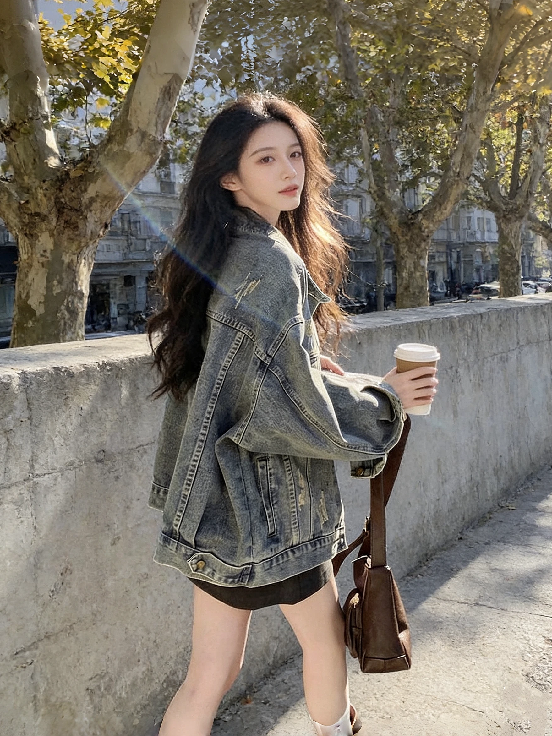 Ретро-куртка из денима в гонконгском стиле для женщин: повседневная, элегантная, рабочая, модная верхняя одежда для весны, лета и осени
Ретро-куртка из денима в гонконгском стиле для женщин: повседневная, элегантная, рабочая, модная верхняя одежда для весны, лета и осени