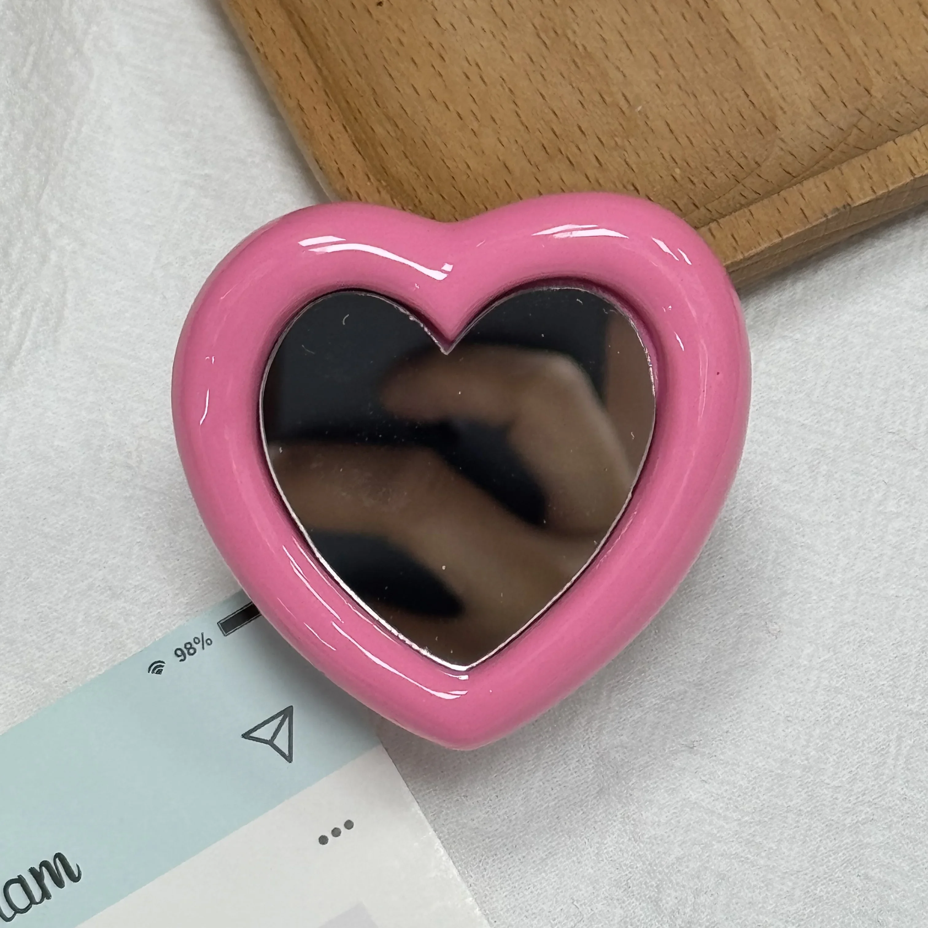 New Love Heart Mirror Phone Socket Holder Finger Grip Bracket Support Telephone for IPhone Samsung Cellphone Adhesive Stand
New Love Heart Mirror Phone Socket Holder Finger Grip Bracket Support Telephone for IPhone Samsung Cellphone Adhesive Stand