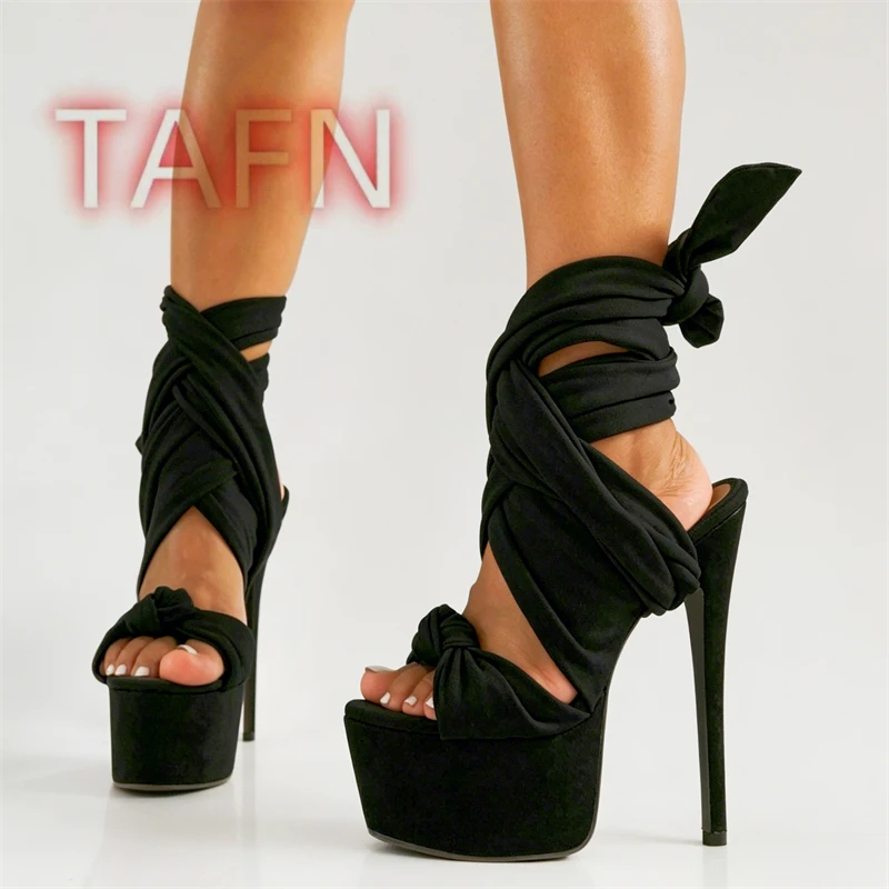 Open Toe High Heeled Sandals Super High Heels Platform Sandals for Women Cross Strap Design Summer Nightclub Shoes Big Size 47
Open Toe High Heeled Sandals Super High Heels Platform Sandals for Women Cross Strap Design Summer Nightclub Shoes Big Size 47