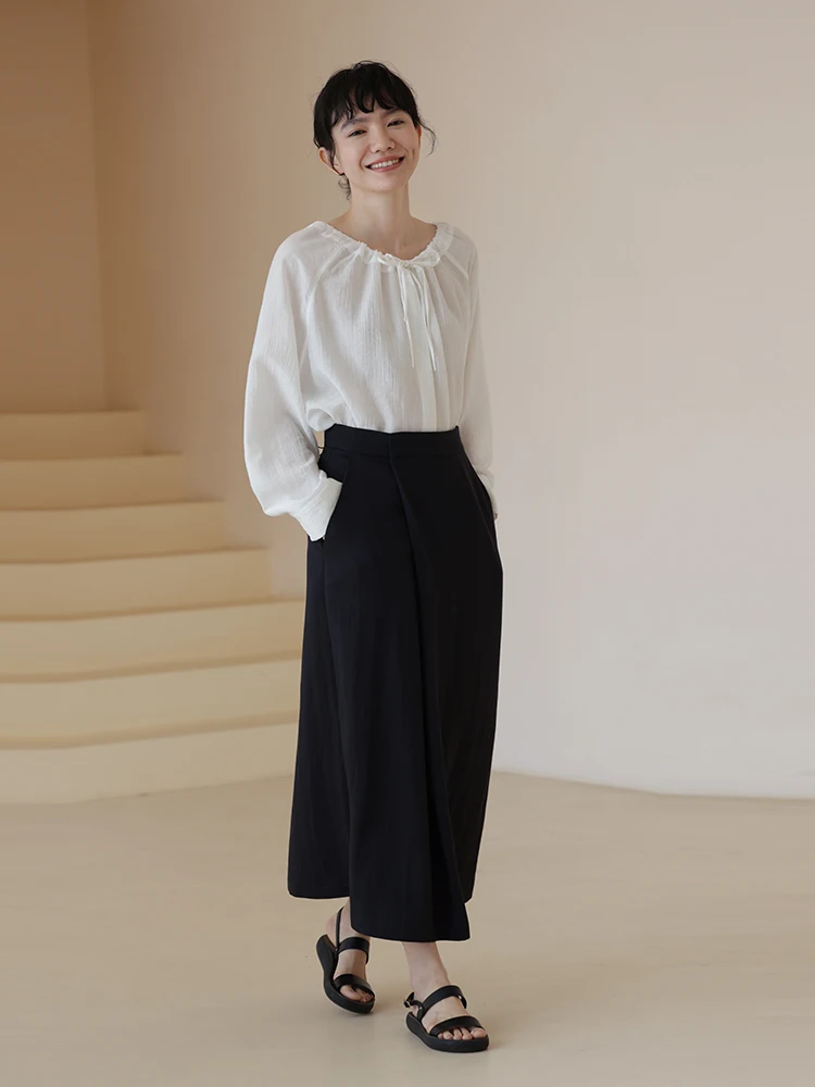 Hacikis Miss Summer New Style Ethereal Silk Drawstring Collar Lightweight Loose Sun Protection Anti-Wrinkle Long Sleeve Shirt
Hacikis Miss Summer New Style Ethereal Silk Drawstring Collar Lightweight Loose Sun Protection Anti-Wrinkle Long Sleeve Shirt